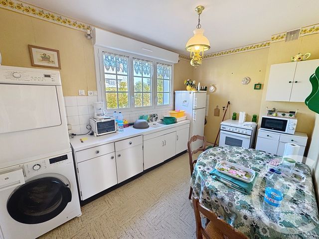 maison à vendre - 5 pièces - 133.3 m2 - LE RELECQ KERHUON - 29 - BRETAGNE - Century 21 Agence Du Léon