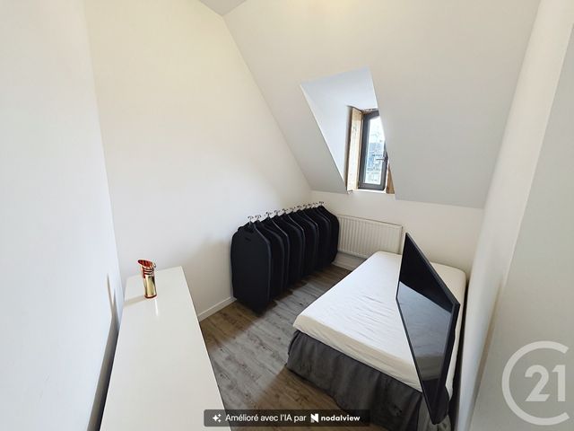 Appartement T6 à vendre - 5 pièces - 116.85 m2 - LANDIVISIAU - 29 - BRETAGNE - Century 21 Agence Du Léon
