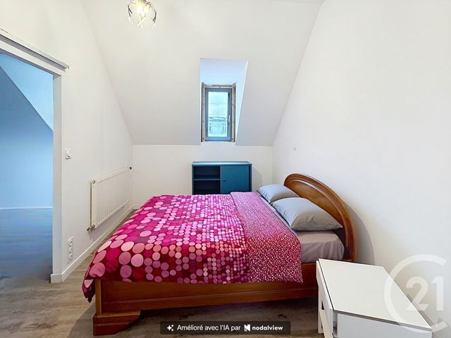 Appartement T6 à vendre - 5 pièces - 116.85 m2 - LANDIVISIAU - 29 - BRETAGNE - Century 21 Agence Du Léon