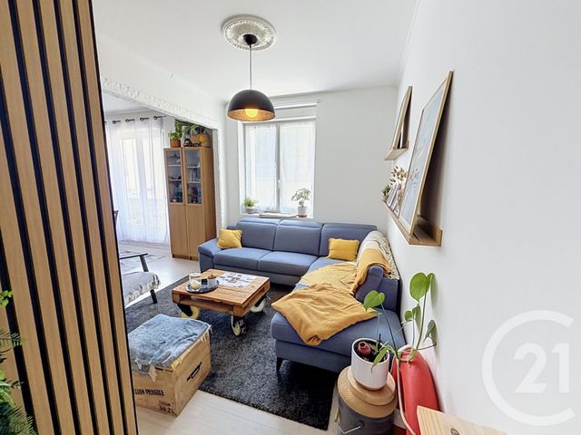 Appartement T4 à vendre - 4 pièces - 77.08 m2 - LANDERNEAU - 29 - BRETAGNE - Century 21 Agence Du Léon