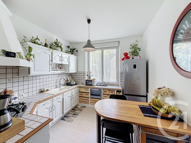Appartement T4 à vendre - 4 pièces - 77.08 m2 - LANDERNEAU - 29 - BRETAGNE - Century 21 Agence Du Léon