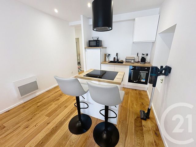 Appartement T2 à vendre - 2 pièces - 50.42 m2 - LANDERNEAU - 29 - BRETAGNE - Century 21 Agence Du Léon