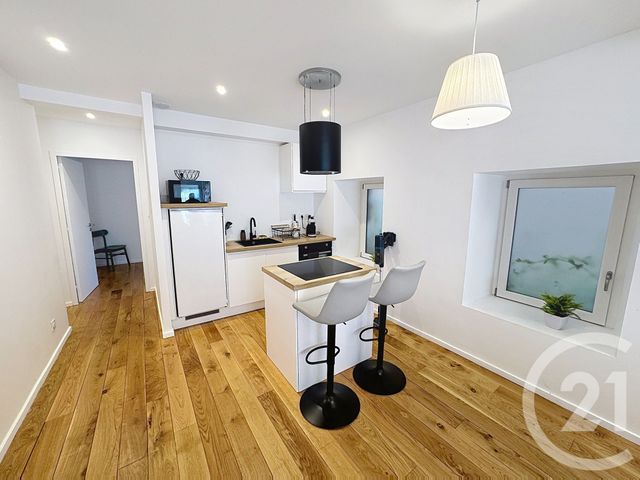Appartement T2 à vendre - 2 pièces - 50.42 m2 - LANDERNEAU - 29 - BRETAGNE - Century 21 Agence Du Léon