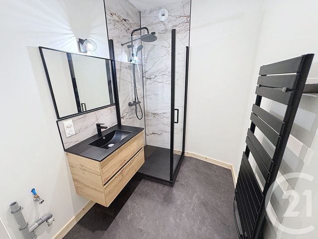 Appartement T3 à vendre - 3 pièces - 78.11 m2 - LANDERNEAU - 29 - BRETAGNE - Century 21 Agence Du Léon